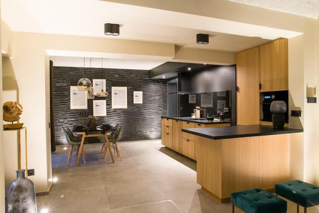 Buenas Noches Villa Standing Piscine & Wellness Boncelles Esterno foto