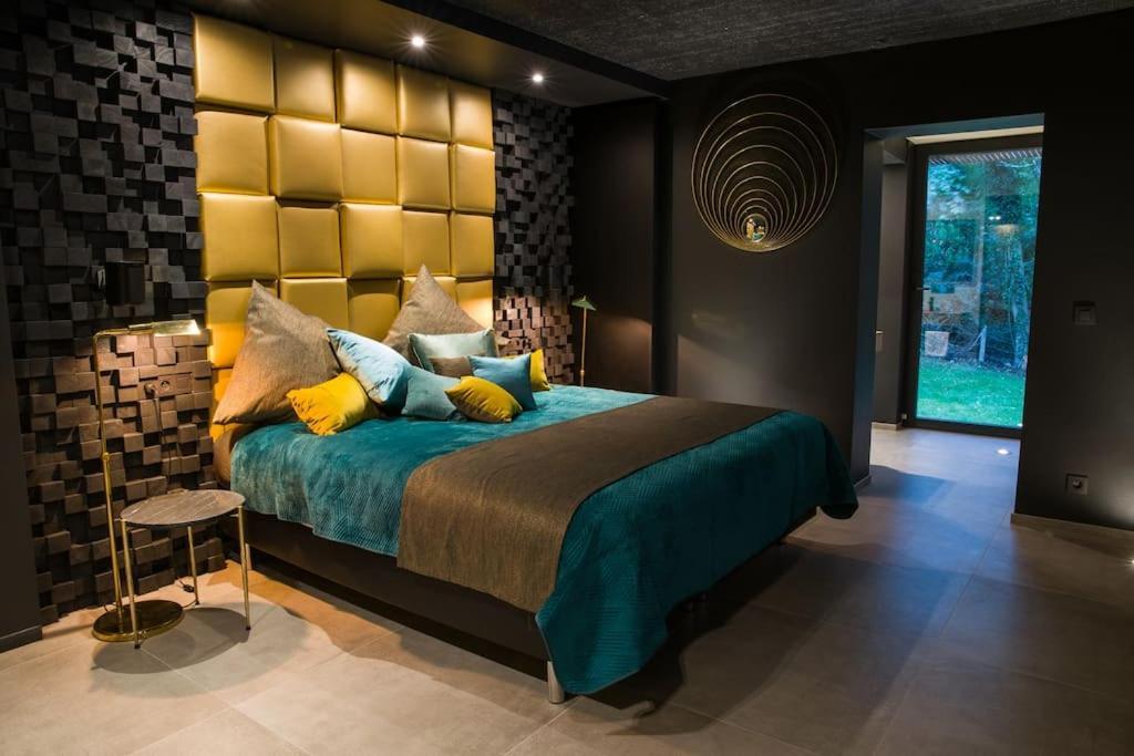 Buenas Noches Villa Standing Piscine & Wellness Boncelles Esterno foto